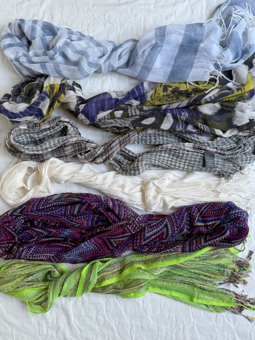 Women’s Lightweight Scarf Bundle - Picture 2 of 9